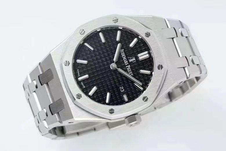 Audemars Piguet(AP)