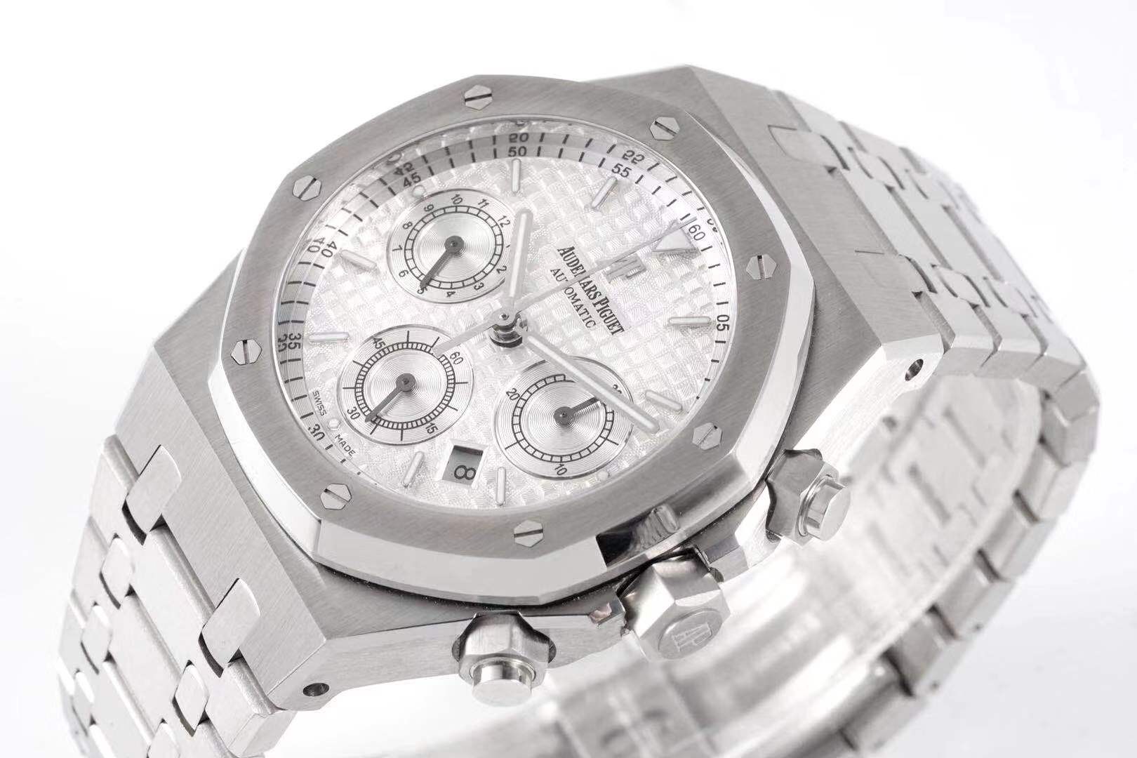 Audemars Piguet(AP)