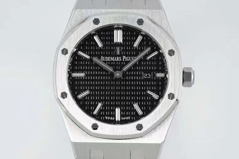 Audemars Piguet(AP)