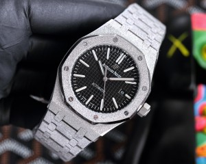 Audemars Piguet(AP)